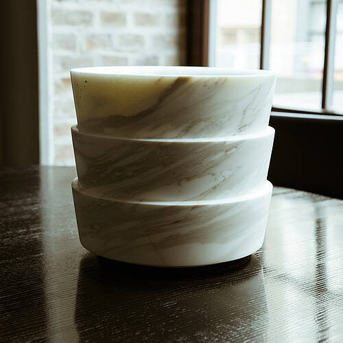 Artistic champagne cooler